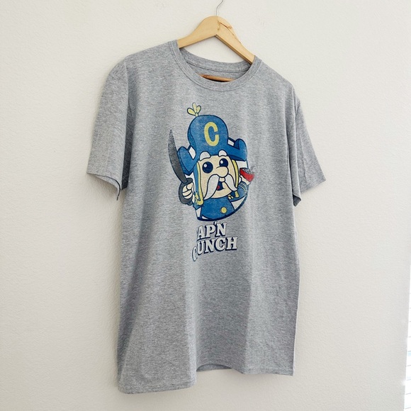 NEW Cap’n Crunch Graphic Tee - Picture 2 of 6